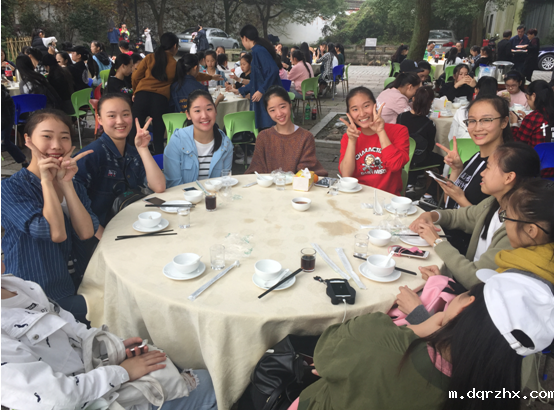 1479955121698692.png 午餐2.png