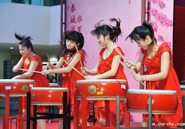 1426836317155688.jpg 114658264.jpg